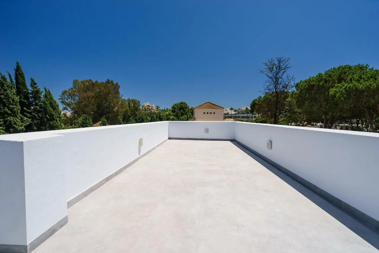 Calle Londres Villa Marbella Spain
