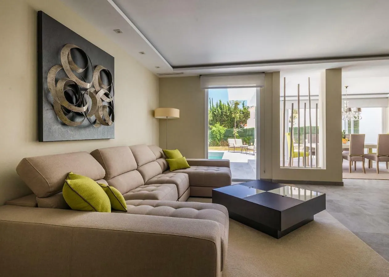 Villa Calle Londres Marbella Spanien