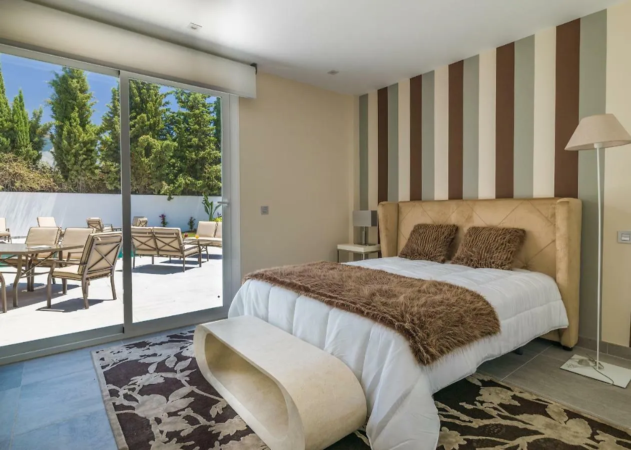 Calle Londres Villa Marbella Spanyolország